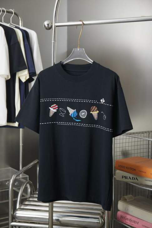 Picture of Fendi T Shirts Short _SKUFendiS-XLhgntx5513955